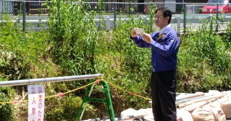 豪雨災害の被災現場を改めてまわって確認、民有地の土砂崩れの後始末と対策　衆議院議員　きいたかし　福岡10区　(北九州市門司区・小倉北区・小倉南区)