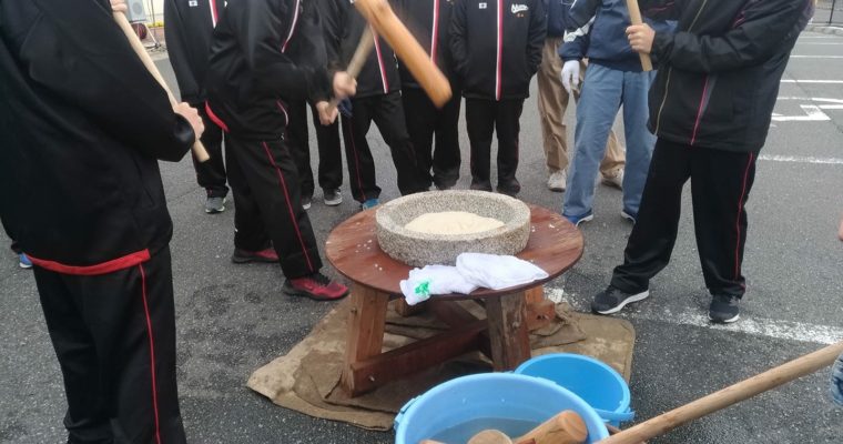 早朝の朝起き会、小倉南区・沼校区もちつき大会、門司区・老松校区もちつき大会　衆議院議員　きいたかし　福岡10区　(北九州市門司区・小倉北区・小倉南区)
