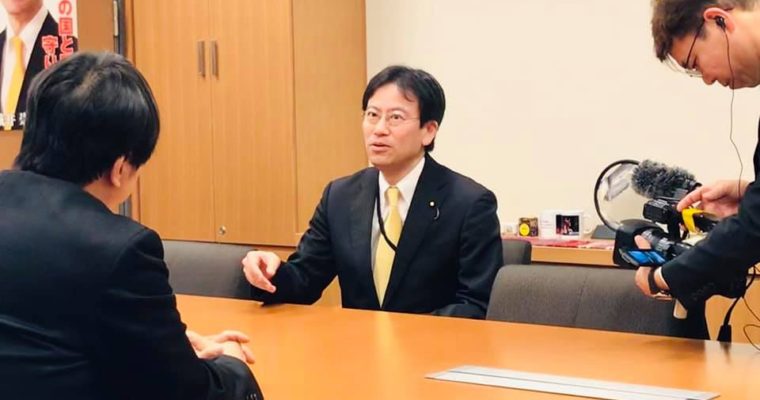 選挙年齢引き下げの取り組み、大学修学支援法案の賛否や修正案の調整、児童虐待に伴う政府の緊急安全点検結果、地元日帰りがかなわず　衆議院議員　きいたかし　福岡10区　(北九州市門司区・小倉北区・小倉南区)