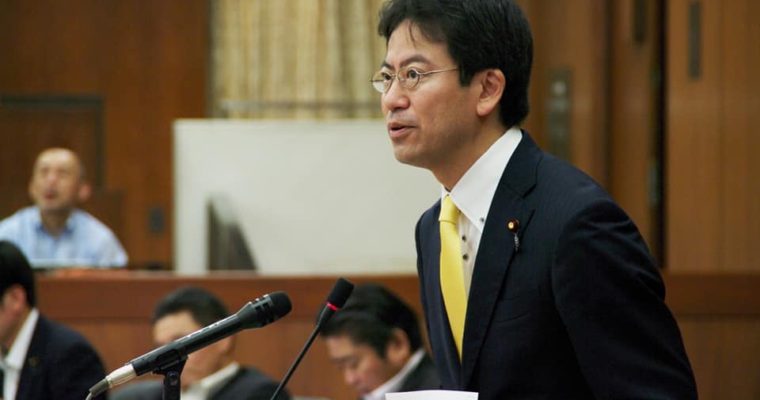 低所得世帯の高校生に支給されている奨学給付金の1パーセントが学費未納、英語民間試験導入・現場の困惑は大きいとの危機感が政府に足りない　衆議院議員　きいたかし　福岡10区　(北九州市門司区・小倉北区・小倉南区)