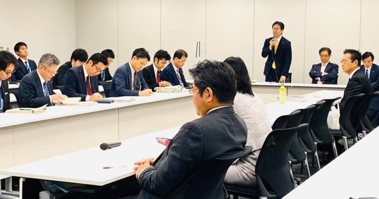業者第一ではなく受験生第一の観点から共通テストでの記述式導入は中止すべき　　衆議院議員　きいたかし　福岡10区　(北九州市門司区・小倉北区・小倉南区)