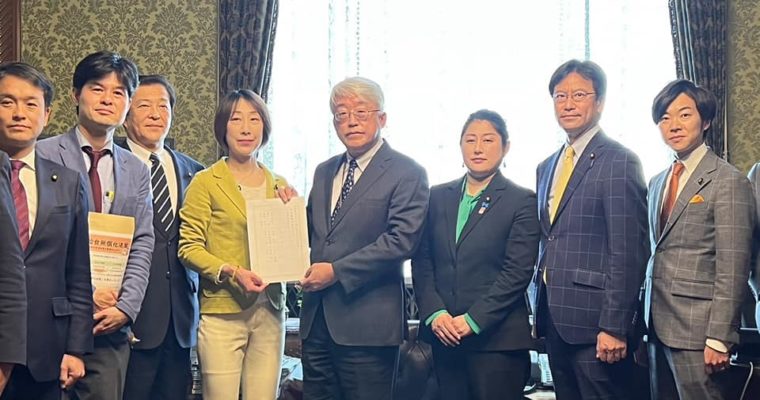 学校給食無償化法案を国会提出しました　衆議院議員　きいたかし　福岡10区（北九州市門司区・小倉北区・小倉南区）