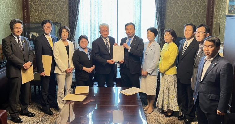車内置き去り防止法案を衆院に提出　衆議院議員　きいたかし　福岡10区（北九州市門司区・小倉北区・小倉南区）