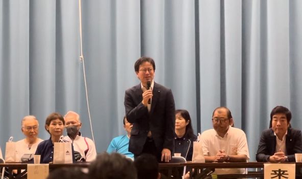 東創杯ソフトバレーボール大会へ　 衆議院議員　きいたかし　福岡10区（北九州市門司区・小倉北区・小倉南区）