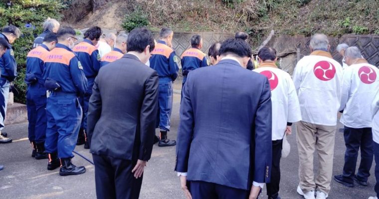 どんど焼き、どんど焼き、どんど焼き　衆議院議員　きいたかし　福岡10区（北九州市門司区・小倉北区・小倉南区）